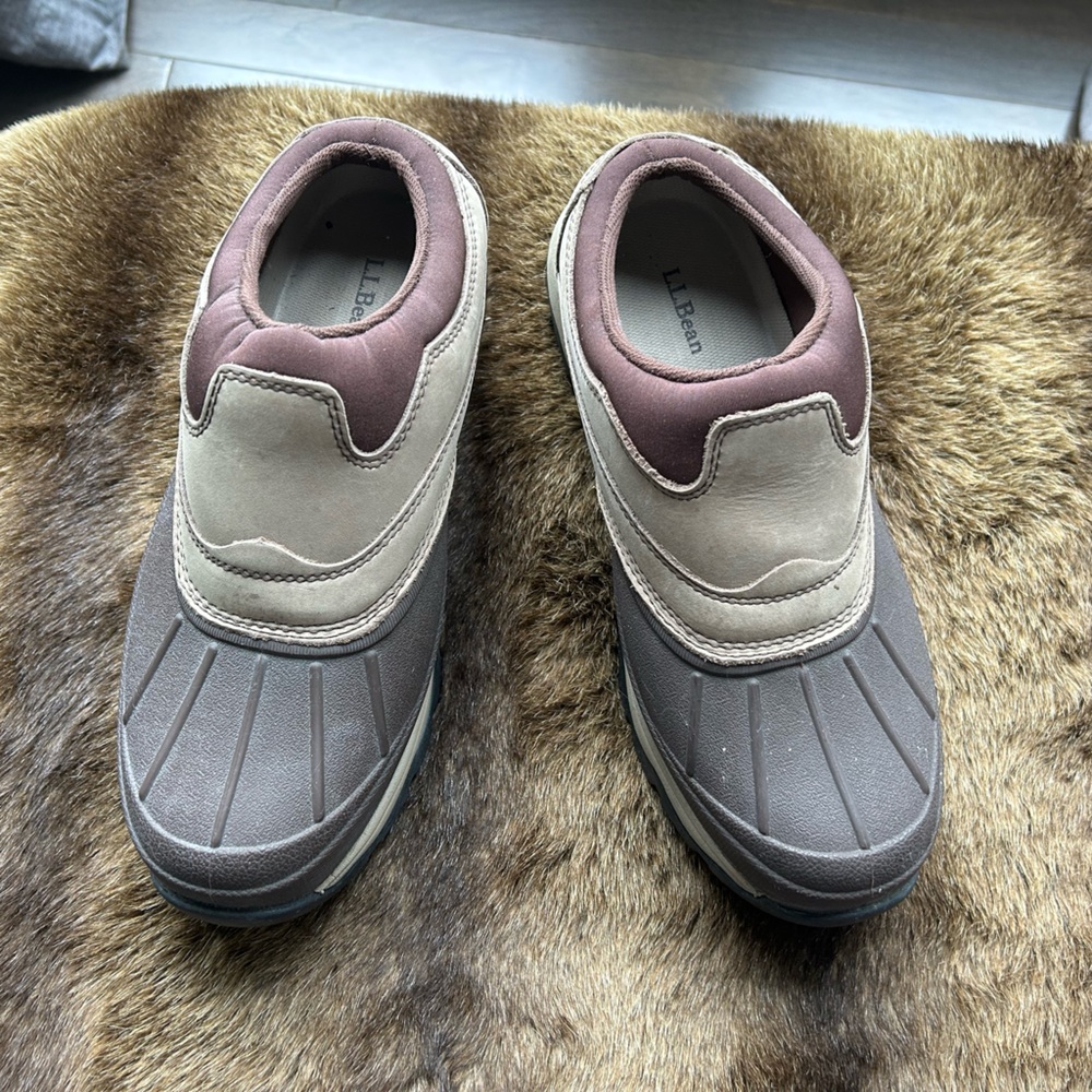 L.L. Bean Water-resistant Leather Mules/ Clogs NWOT